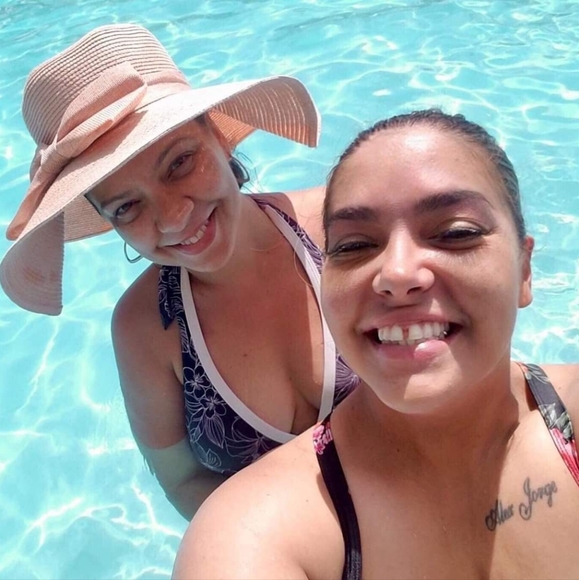 Pleased to meet you! Welcome to my closet💗 - Picture 5 of 10